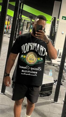 Classic BOXELITE Black T-Shirt photo review