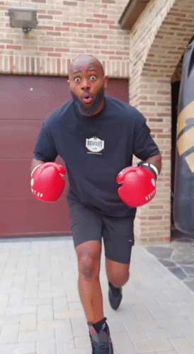 Classic BOXELITE Black T-Shirt photo review